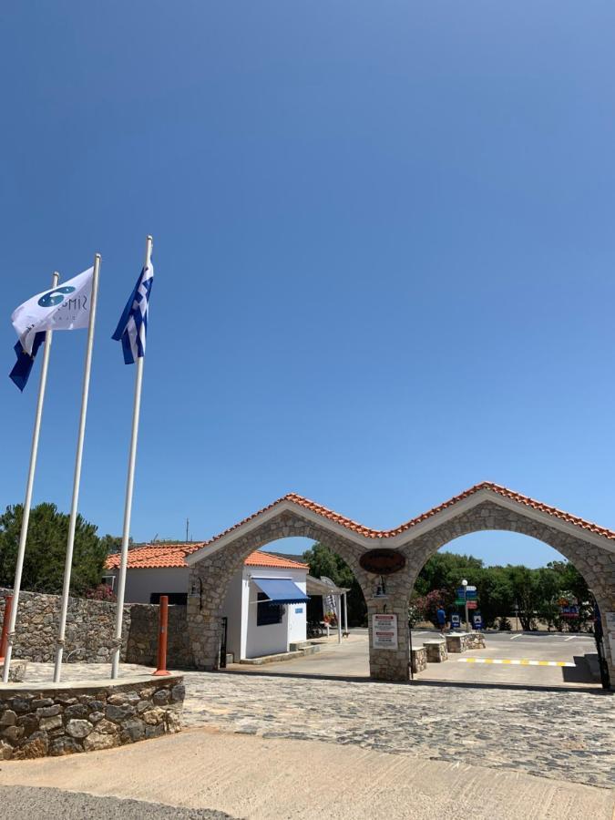 Simos Camping Elafonisos & Bungalows Buitenkant foto